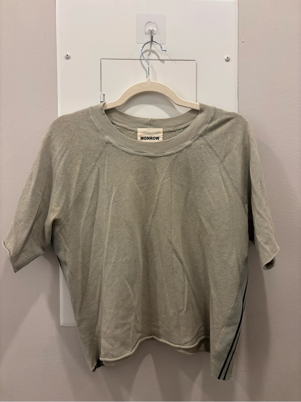 Monrow Relaxed Crewneck Tee in Olive